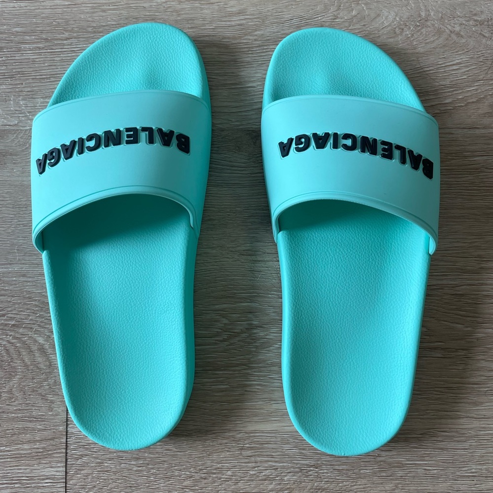 Balenciaga mint green slides size 37 (6-6.5 women)